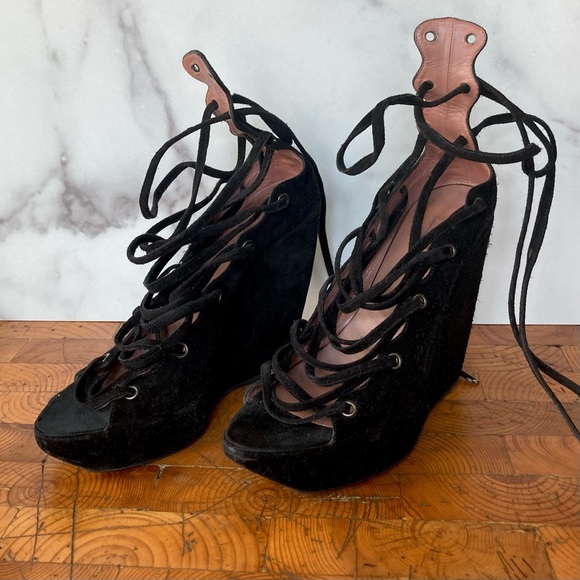 Vintage Black Suede Alaia Corset Laced Platforms - Picture 2 of 11